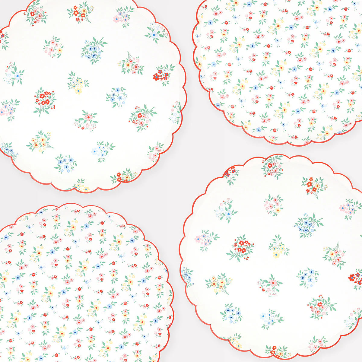 Posy scalloped dinner plates with floral design and decorative wavy edges, set of paper plates