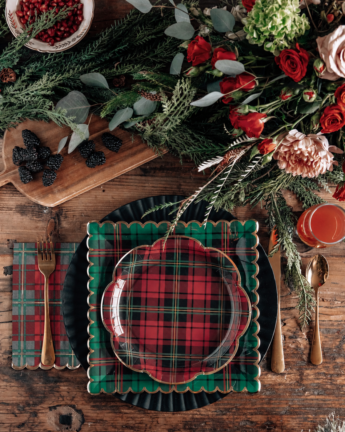 Green plaid Christmas 10 inch square dinner plates with traditional holiday pattern